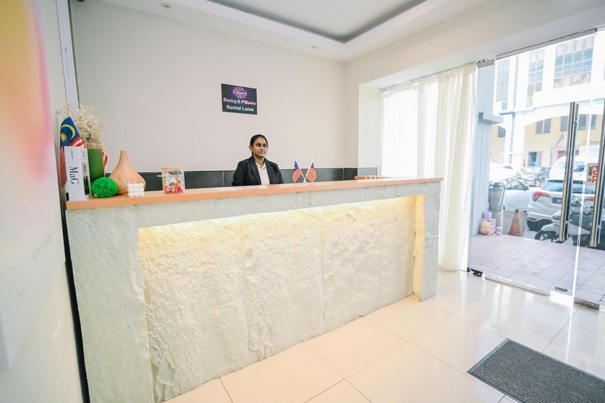 Swing & Pillows - Kl Kuchai Lama クアラルンプール エクステリア 写真